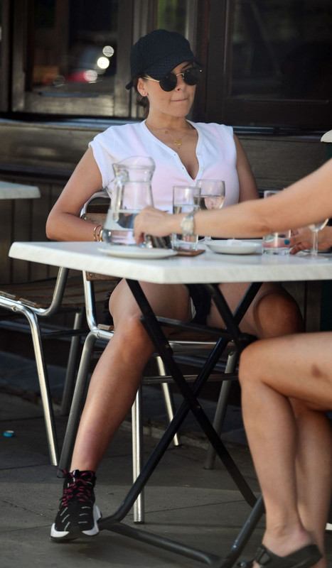 Imogen-Thomas-UpskirtSTARS.com (4)