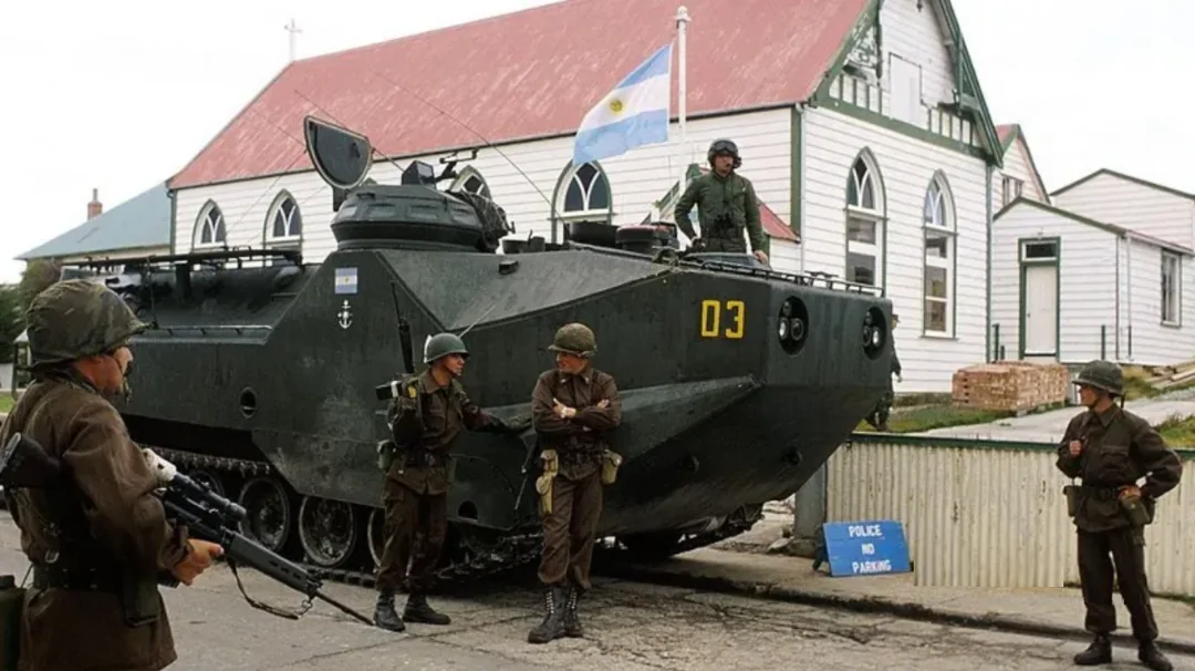 assault-amphibious-vehicles-with-argentine-marines-in-port-v0-qnbs7d1rsp2d1.webp