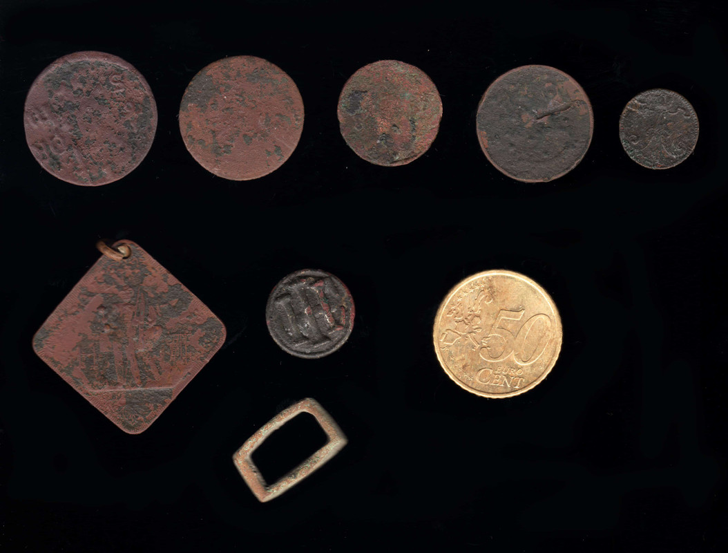 2015-04-06 - peltolöydöt scan, takaa