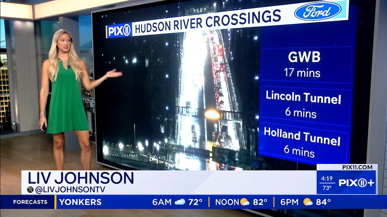 Liv Johnson 100926 006