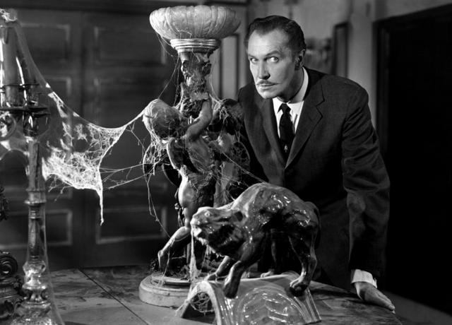 56-vincent-price-theredlist.jpg