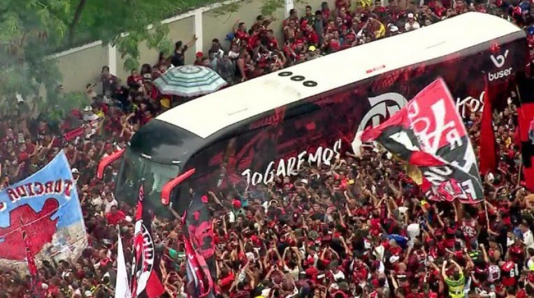 Torcida do Flamengo em festa