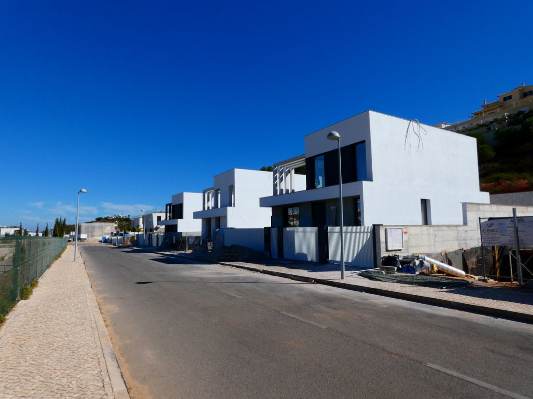 Expensive_houses_Albufeira_051025 (4)