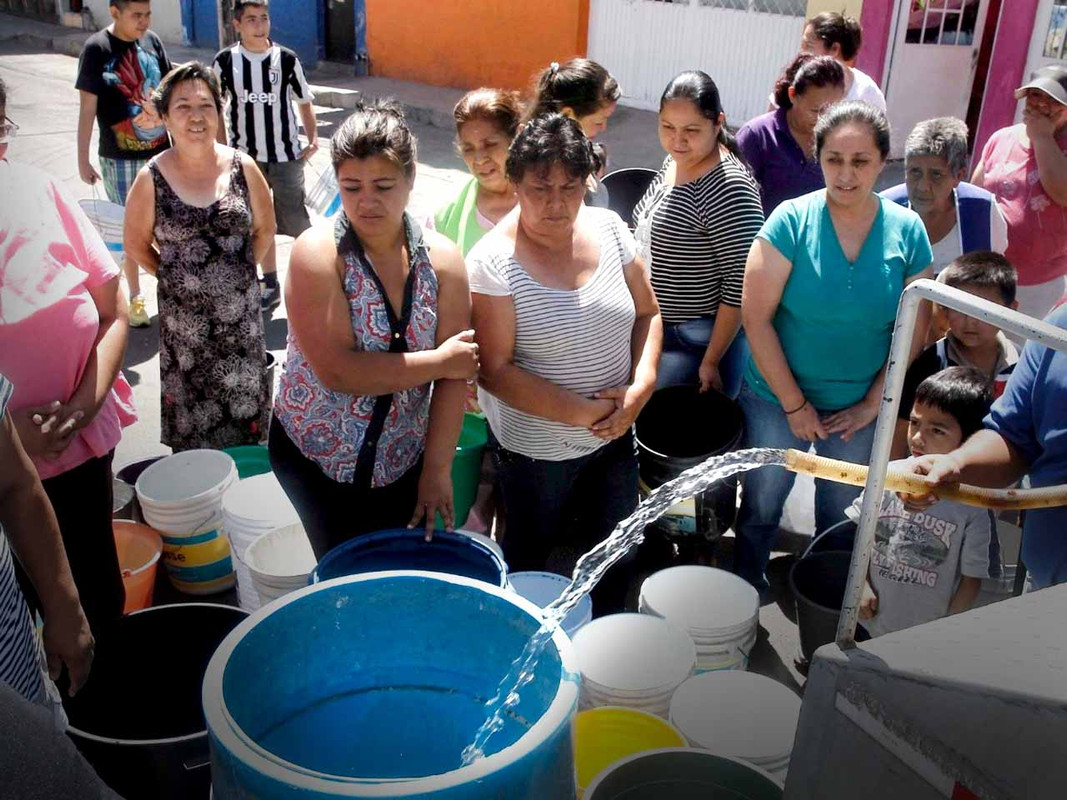 AMLO tratará la falta de agua en Nuevo León y Jalisco con sus gobernadores