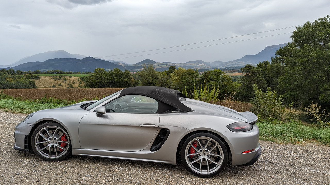 Route des grandes alpes en 718 spyder J3-CROIX-HAUTE-1