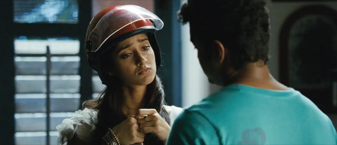 Nanban 2012 WebRip [Tamil] 480p, 720p ESub Screenshot