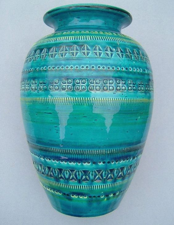 turquoisevases.jpg