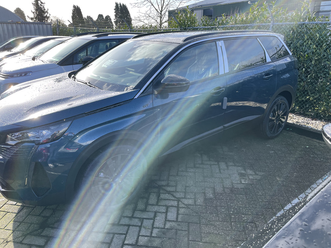 5EF03842-3FC3-4B06-AF6D-E413D2BB316F