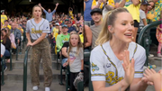 Crowd Goes Wild As Kristen Bell Surprises Everyone With Her Singing In Viral Video: 
