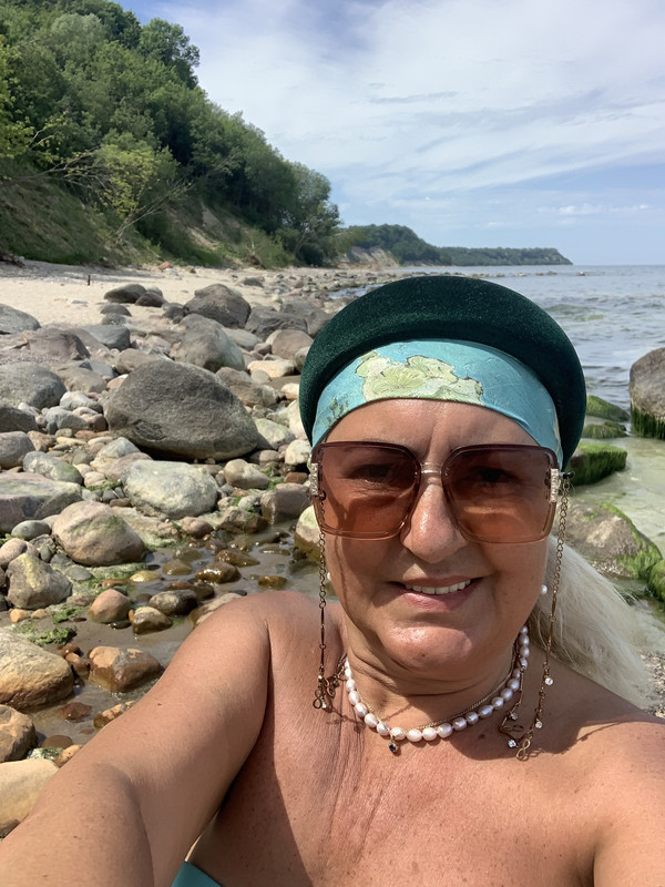 CFBEC597-CA49-46BE-92FB-513B2E21402C