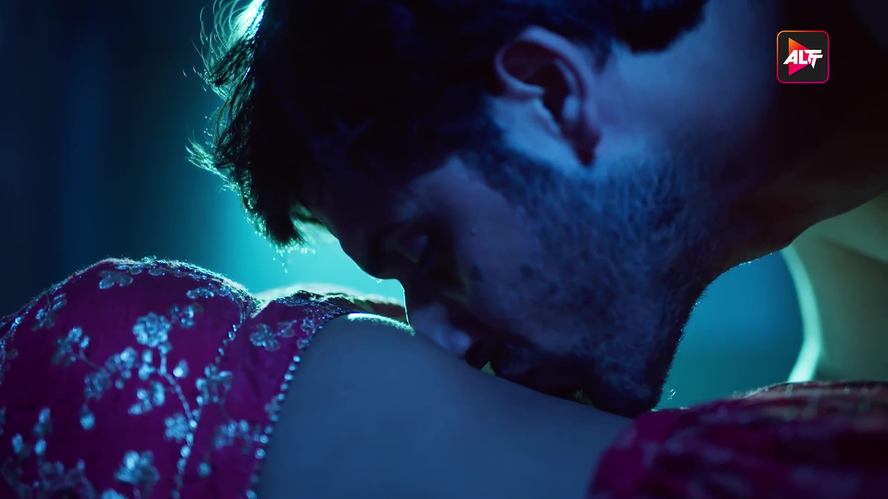 vlcsnap-2025-03-21-01h52m06s436