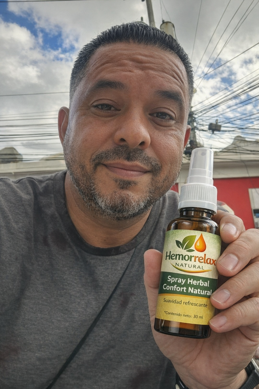 Cliente hombre satisfecho