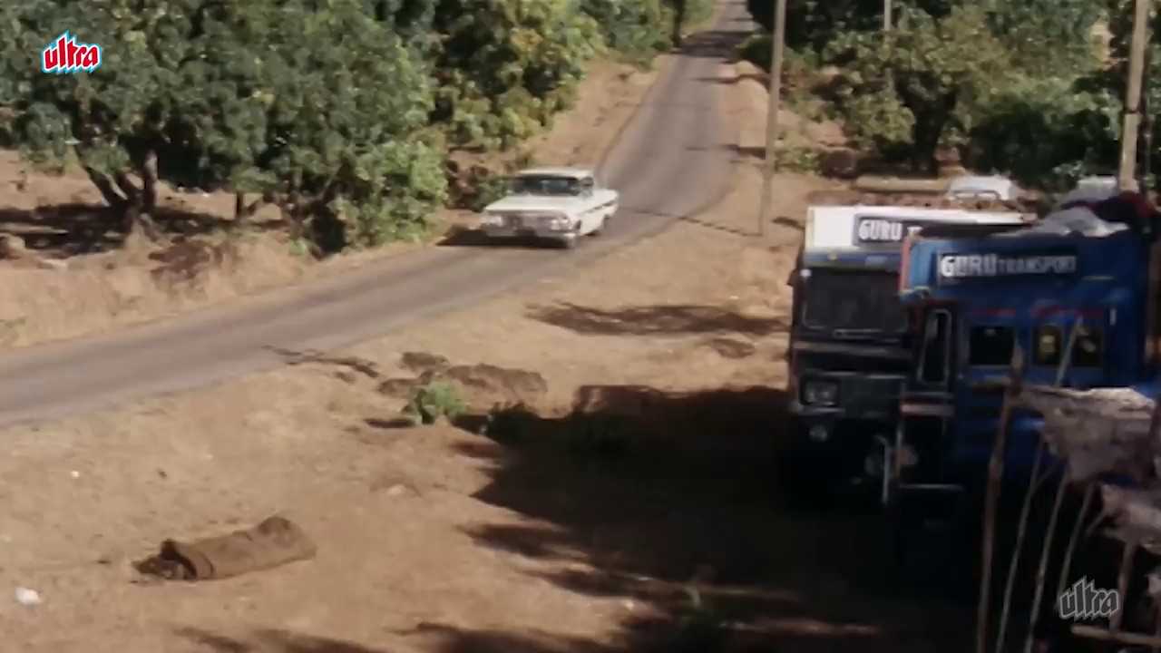 Vidhaata-1982-WEBRip-Hindi-720p-x264-AVC-AAC-2-0-mkv-0001