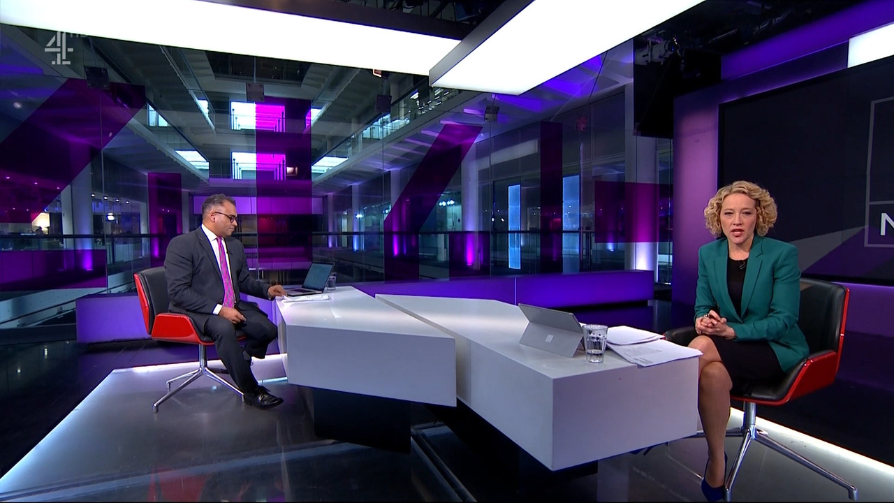 Channel 4 News_20211117_19001955.ts_snapshot_52.10.050
