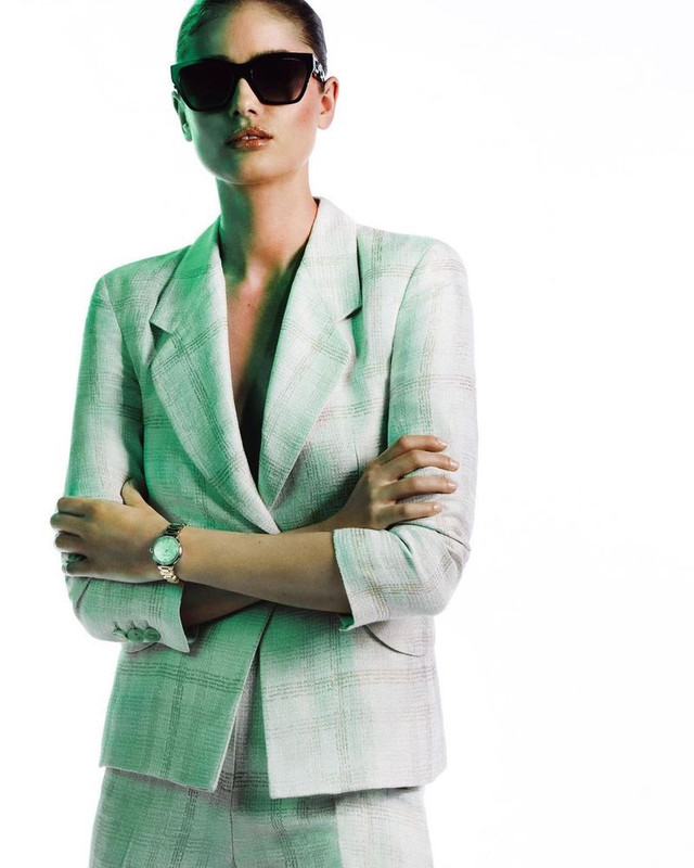 Emporio Armani, gli accessori green SS23