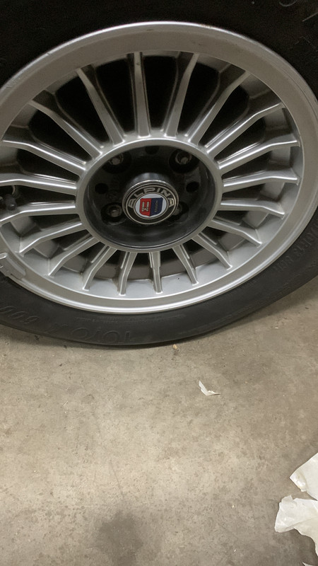 1BB830EF-7831-49DC-828B-E2D9A594B931