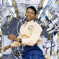 women-and-space-av4.jpg