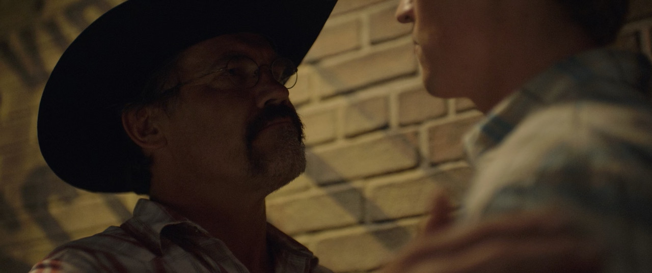 Only the Brave (2017).mkv_snapshot_01.30.05_[2018.01.31_04.31.41