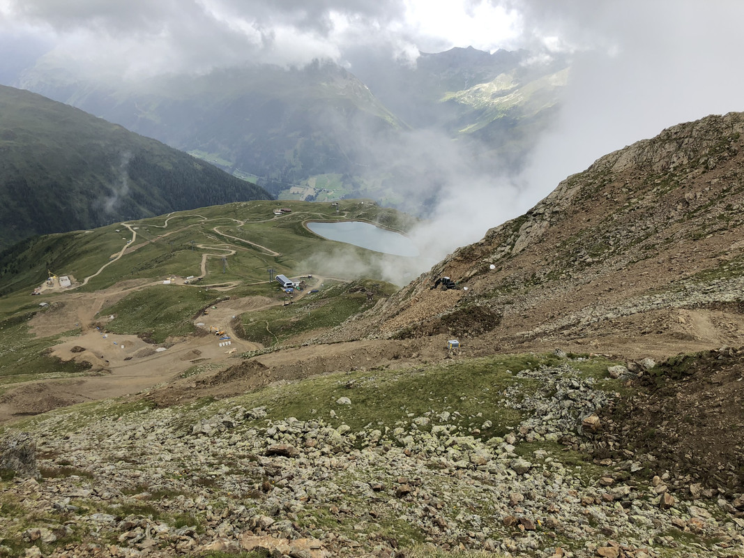 E71583A4-3859-48BD-B23D-C87DE65D5AF4