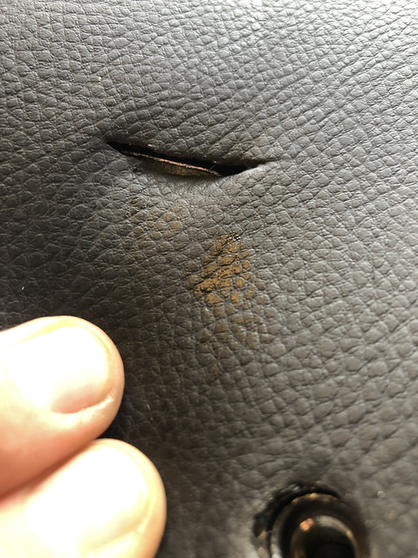 BE3DF24D-5D7B-425D-B424-3AF3C75FED03