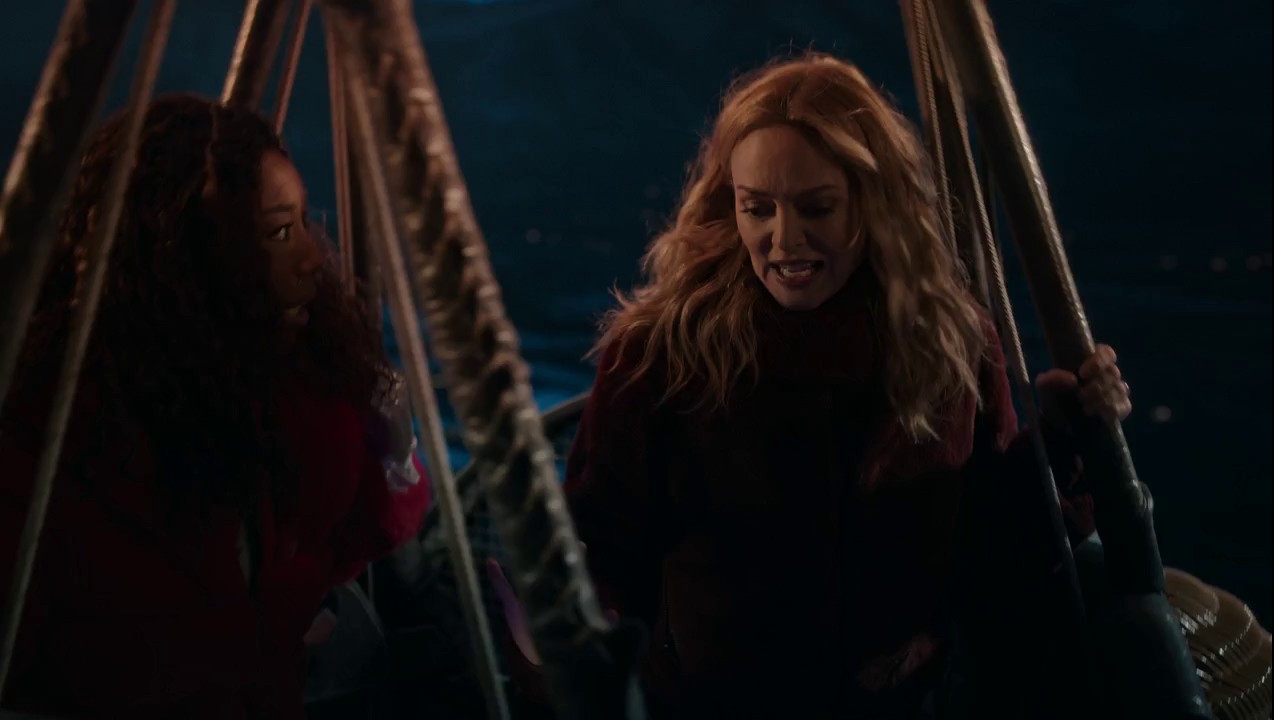 Best-Christmas-Ever-2023-Hindi-720p-x264-AVC-AAC-2-0-mkv-0004