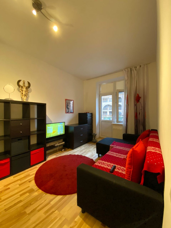 5747790D-C2CD-4F35-BF65-5C8524F50BAA