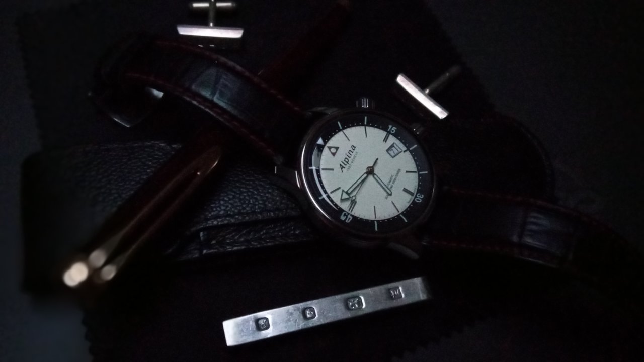 Feu de Stylos... et Montres - tome 3 - Page 26 IMG-20241007-184743