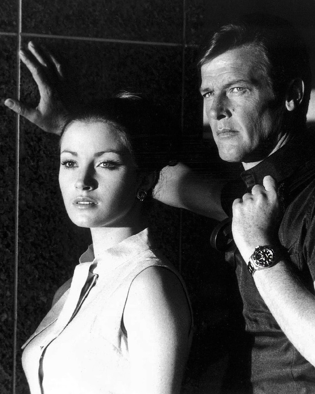 roger_moore_c29