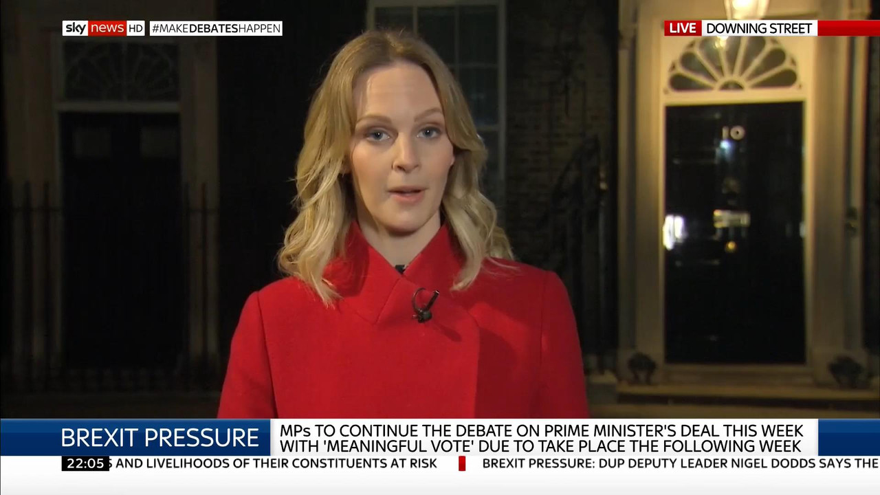 06 January - 22.00.00 - Sky News At 10. Anna Jones with the main