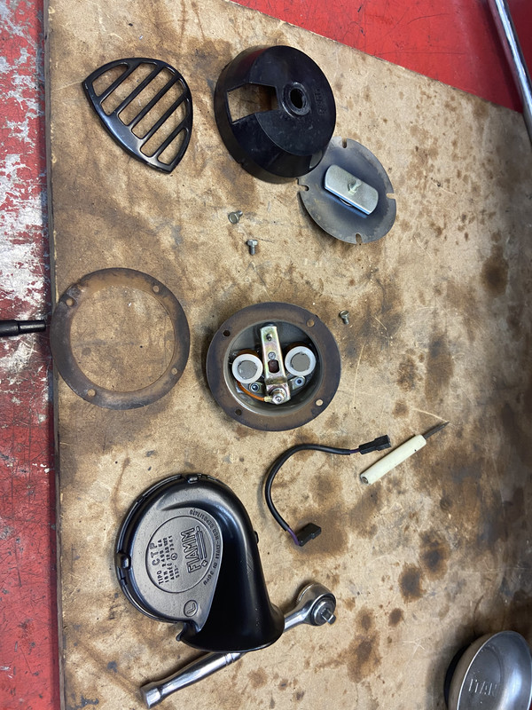 A1CC46F6-B4B6-476C-88AE-391A3C949D03