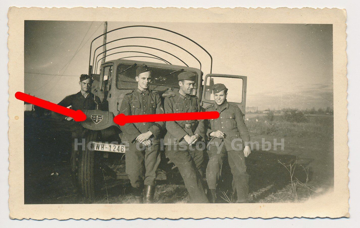 Foto, Lkw mit Maling Kennung Wappen, Skijäger-Regiment 1