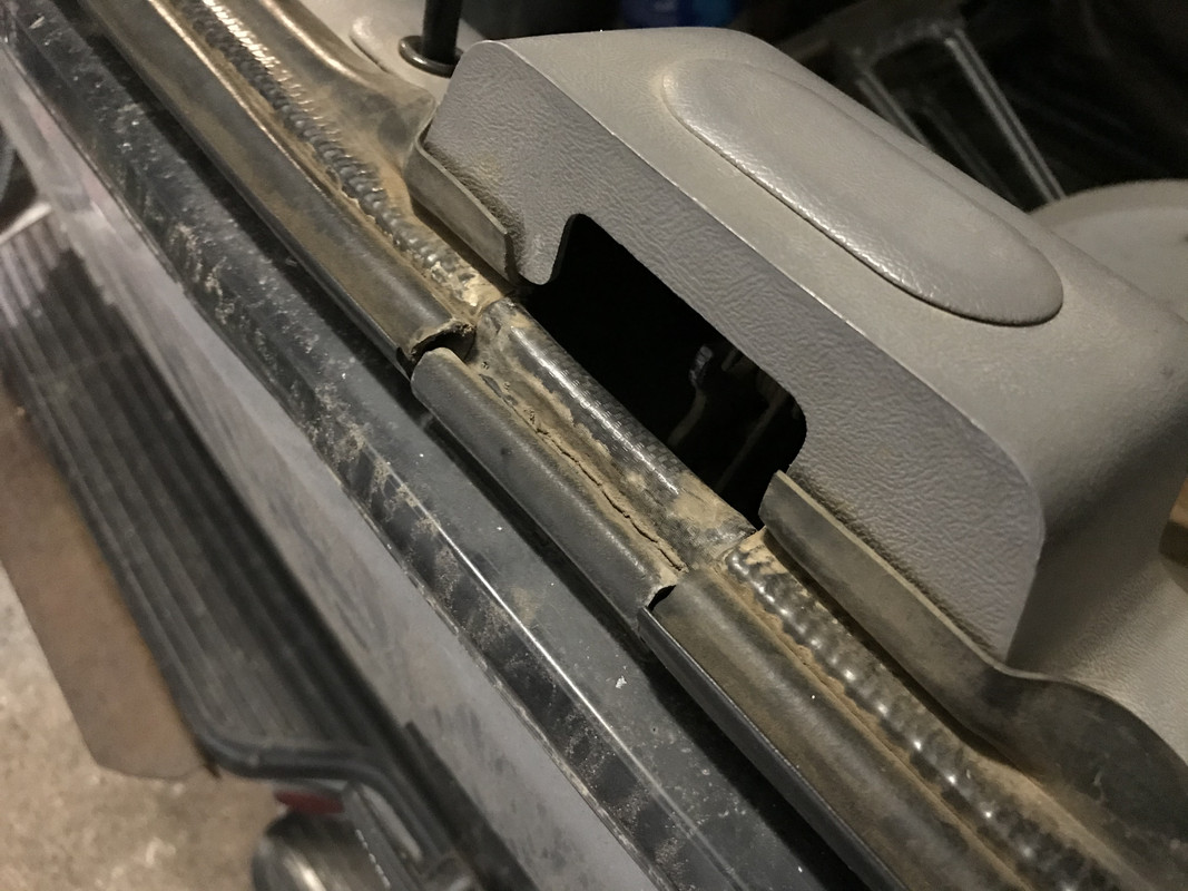 E44AF5A7-C751-4CBD-829D-CCF84656553E