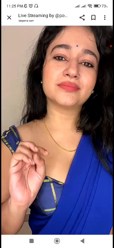 [Image: Poonam-Bajwa-Blue-Saree-Live-mp4-0010.jpg]