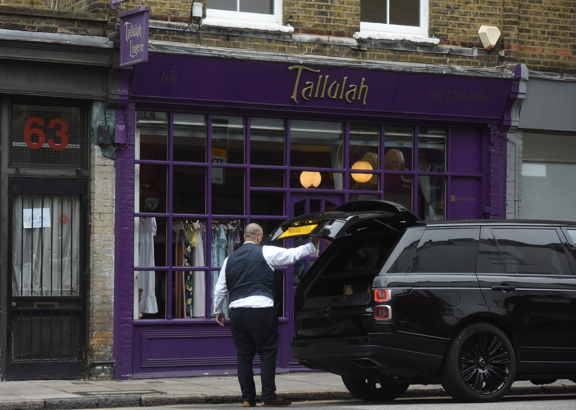 emmawatson-updates.com (10)