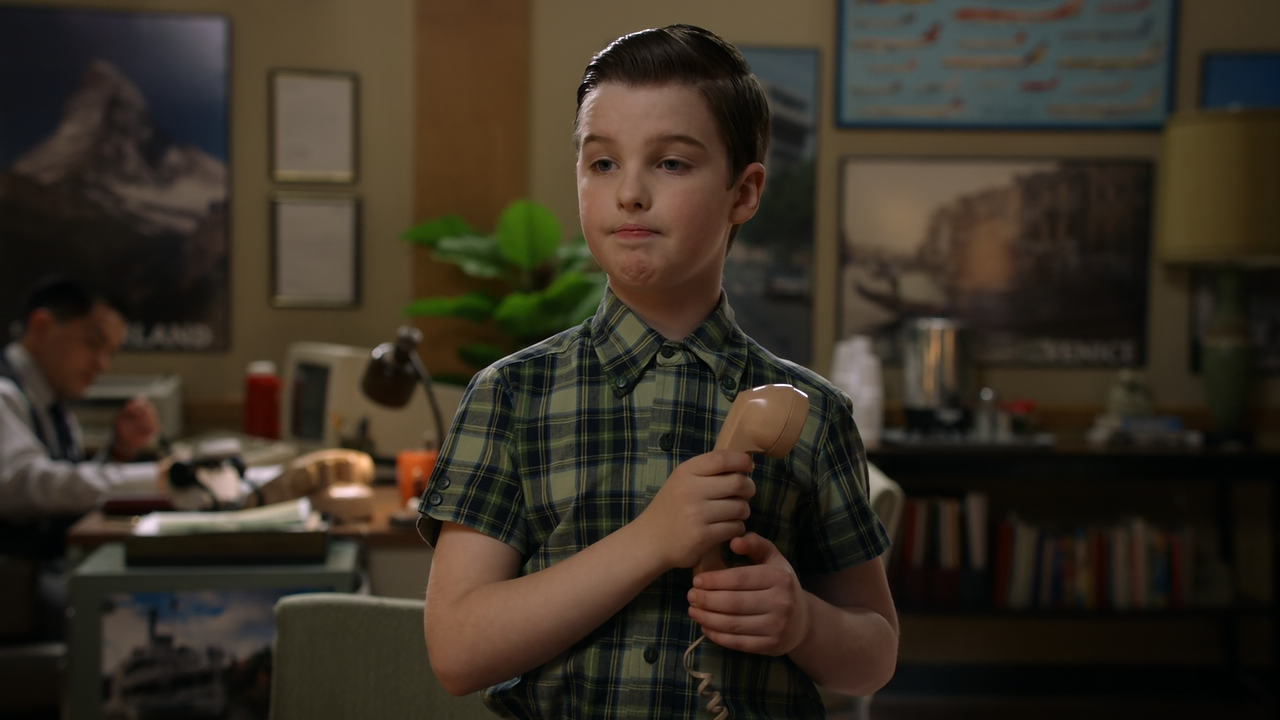 Young.Sheldon.S03E16.Pasadena.1080p.10bit.AMZN.WEB-DL.AAC5.1.HEVC-Vyndros.mkv_snapshot_03.44_[2020.0