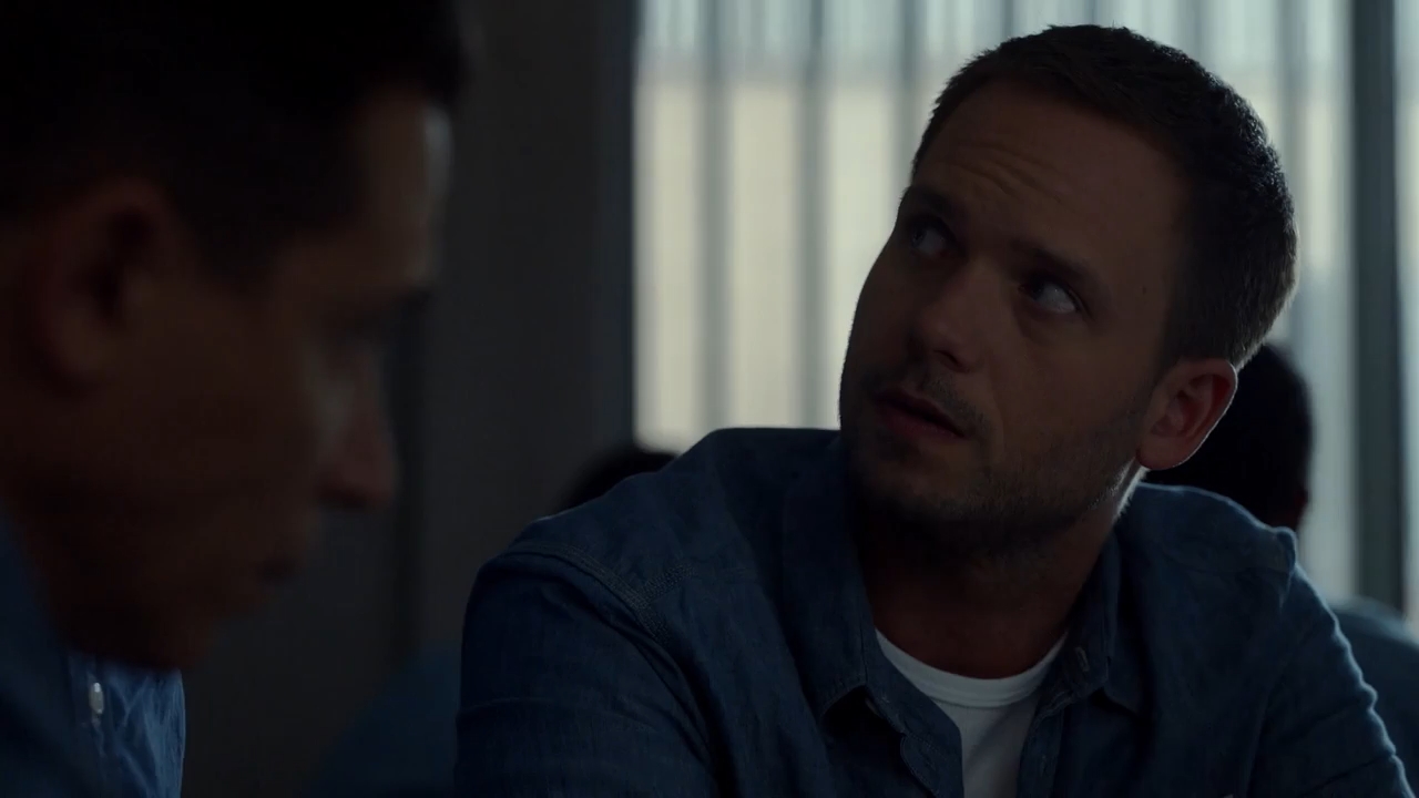 Suits 2016 WebRip Season 6 [Hindi + Tamil + English] 480p 720p ESub Screenshot