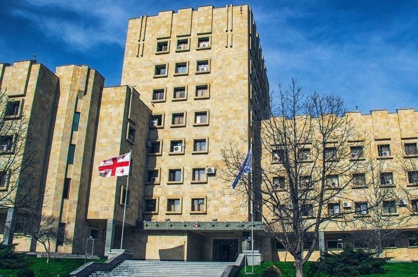 უცხოეთის ორგანიზაციისათვის და უცხოეთის კონტროლს დაქვემდებარებული ორგანიზაციისათვის მტრულ საქმიანობაში დახმარების ფაქტებზე გამოძიება დაიწყო