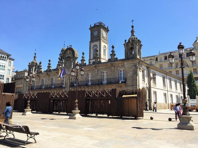 3º DÍA (DOMINGO): LUGO Y REGRESO - GALICIA CON NIÑOS (10)