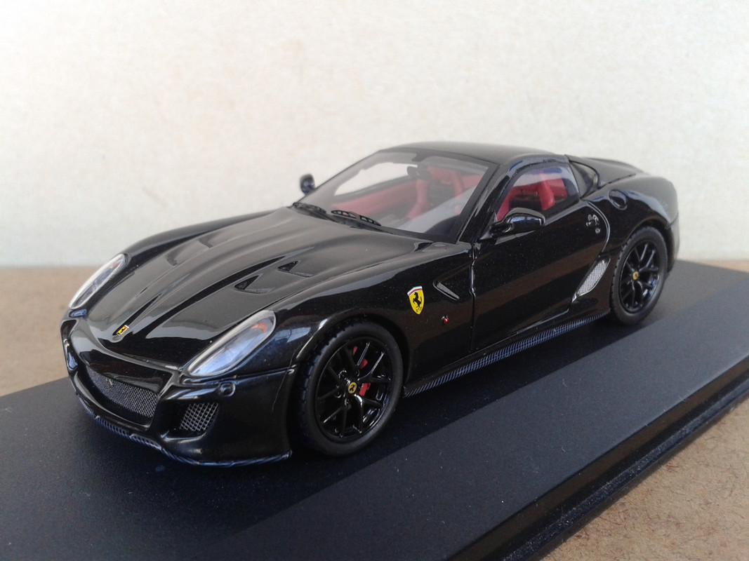 2010 Ferrari 599 GTO (Hot Wheels Elite) (3)