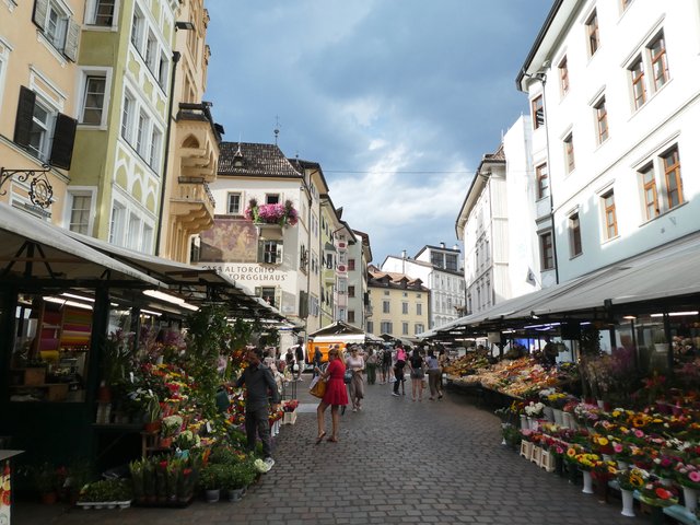 Dolomitas y noreste de Italia en verano de 2025 (En construcción) - Blogs de Italia - DÍA 5 – Iglesias Sta. Maddalena y S. Giovanni / Chiusa / Bolzano (19)