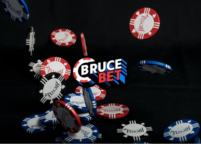 Bruce Bet Online-Casinospiele