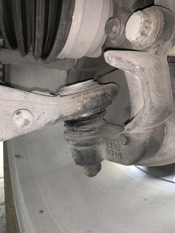 4D3599A3-2090-4E01-9C62-078C68CD0EFE