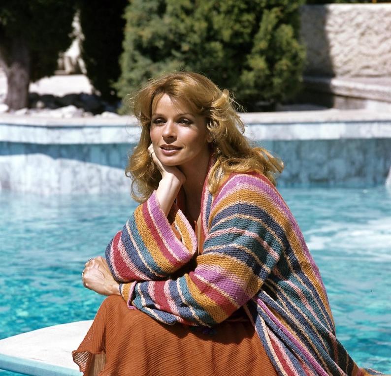 Senta_Berger_ma85