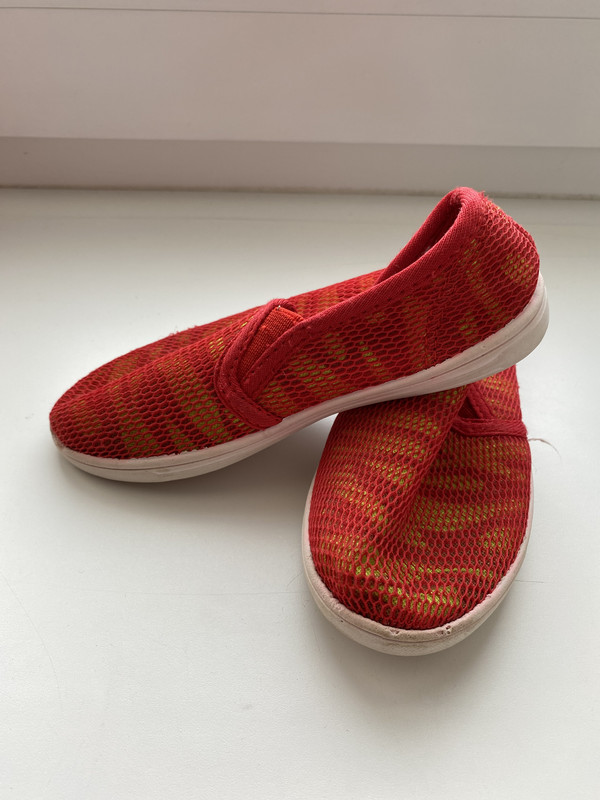 D05E6622-FC70-405C-A2AC-3A5E3DBFBF19