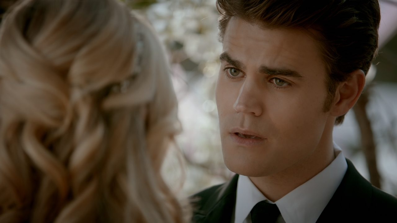 The.Vampire.Diaries.S08E15.We're.Planning.a.June.Wedding.1080p.1