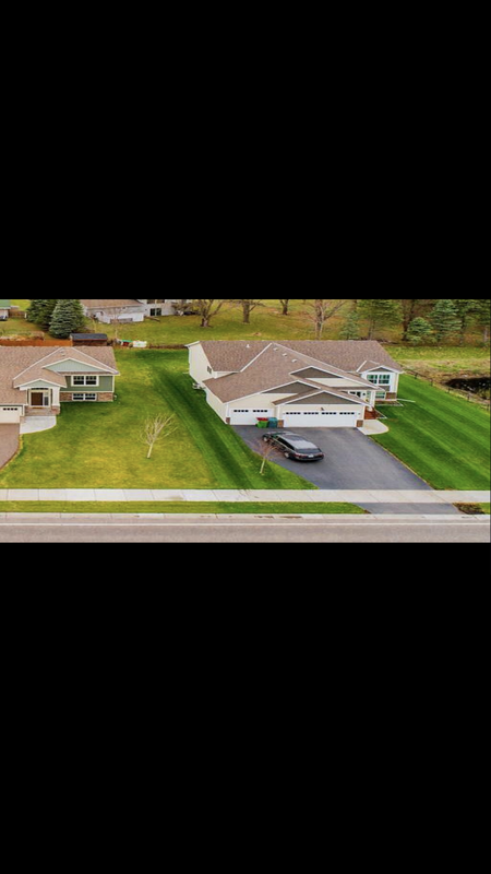 27386F33-817A-4967-A22B-12C4BF49E163