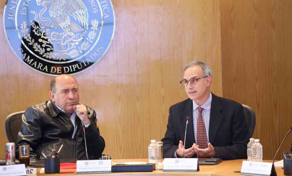 Diputados dejan reunión con López-Gatell por acusaciones de grabar sin permiso