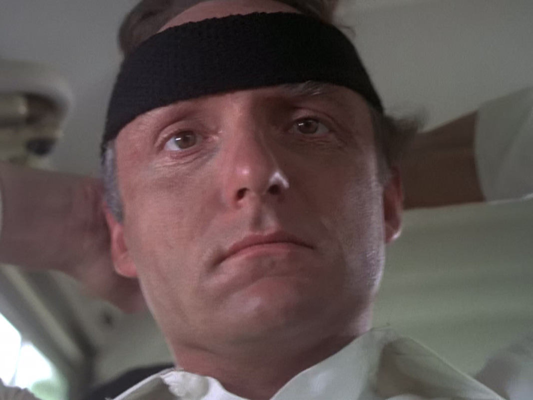 Magnum.P.I.S03E01-E02.1080p.BluRay.x265-KONTRAST.mkv_frame04