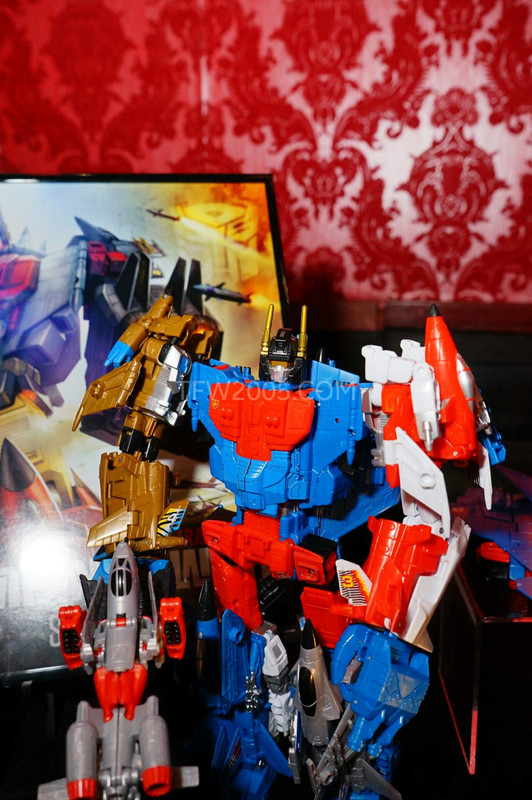 SDCC2015-Hasbro-Breakfast-Transformers-Combiner-