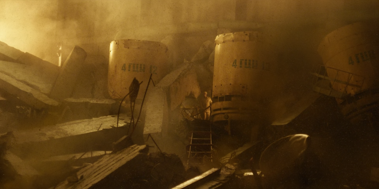 Chernobyl.S01E01.1.23.45.1080p.DTS-HD.MA.5.1.HYBRID.REMUX-FraMeSToR[SS]30